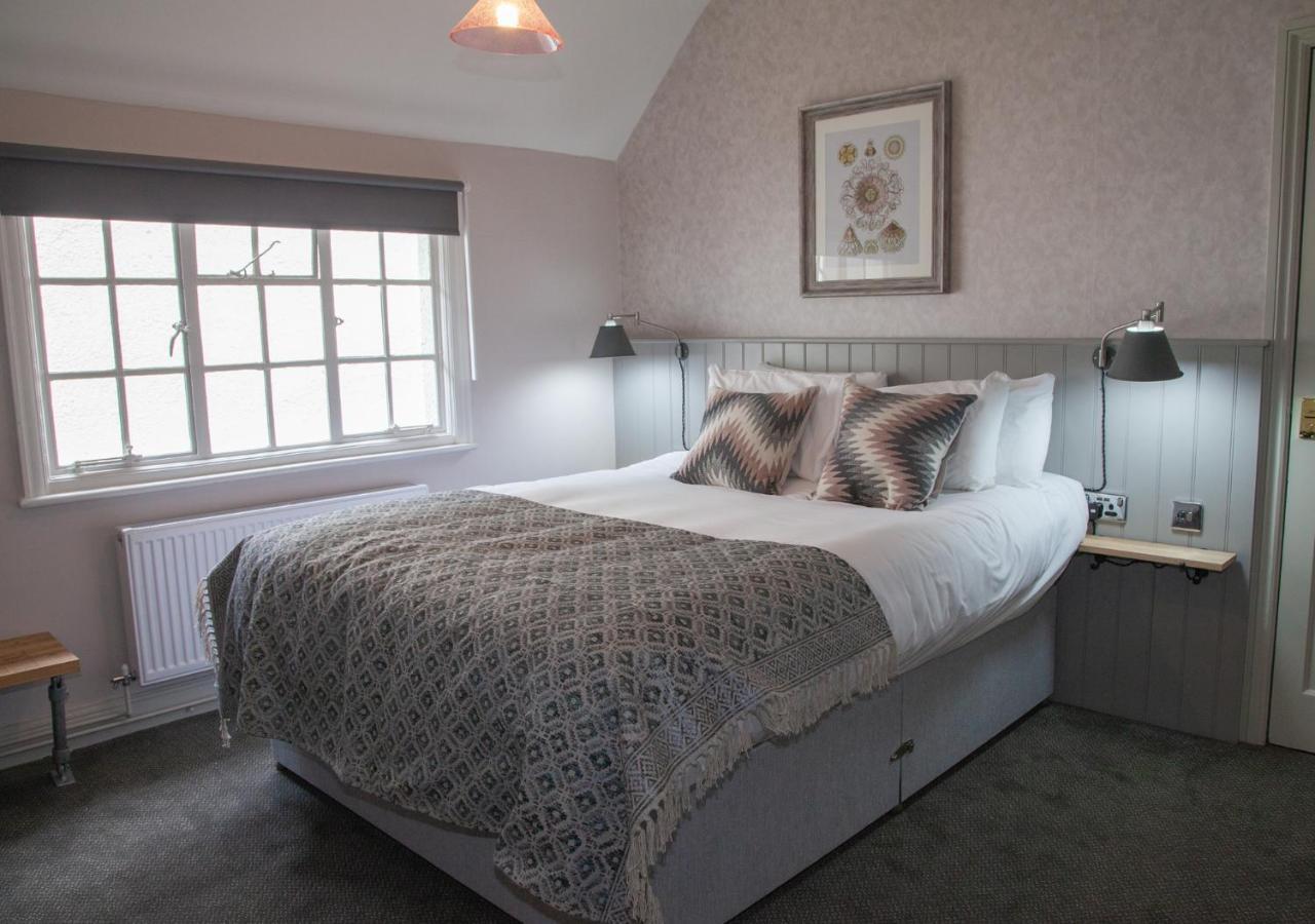 The Kings Arms Hotel Malmesbury Kültér fotó