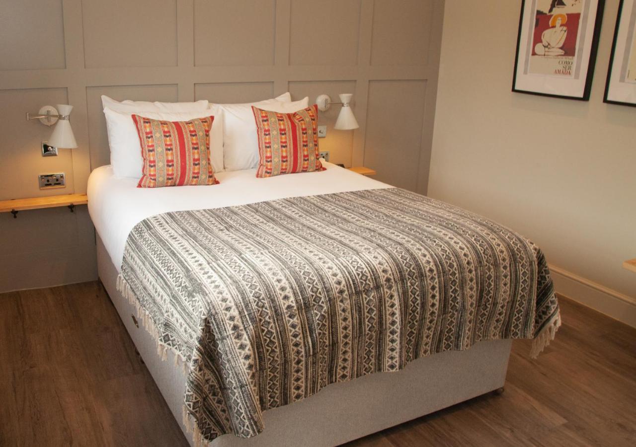The Kings Arms Hotel Malmesbury Kültér fotó
